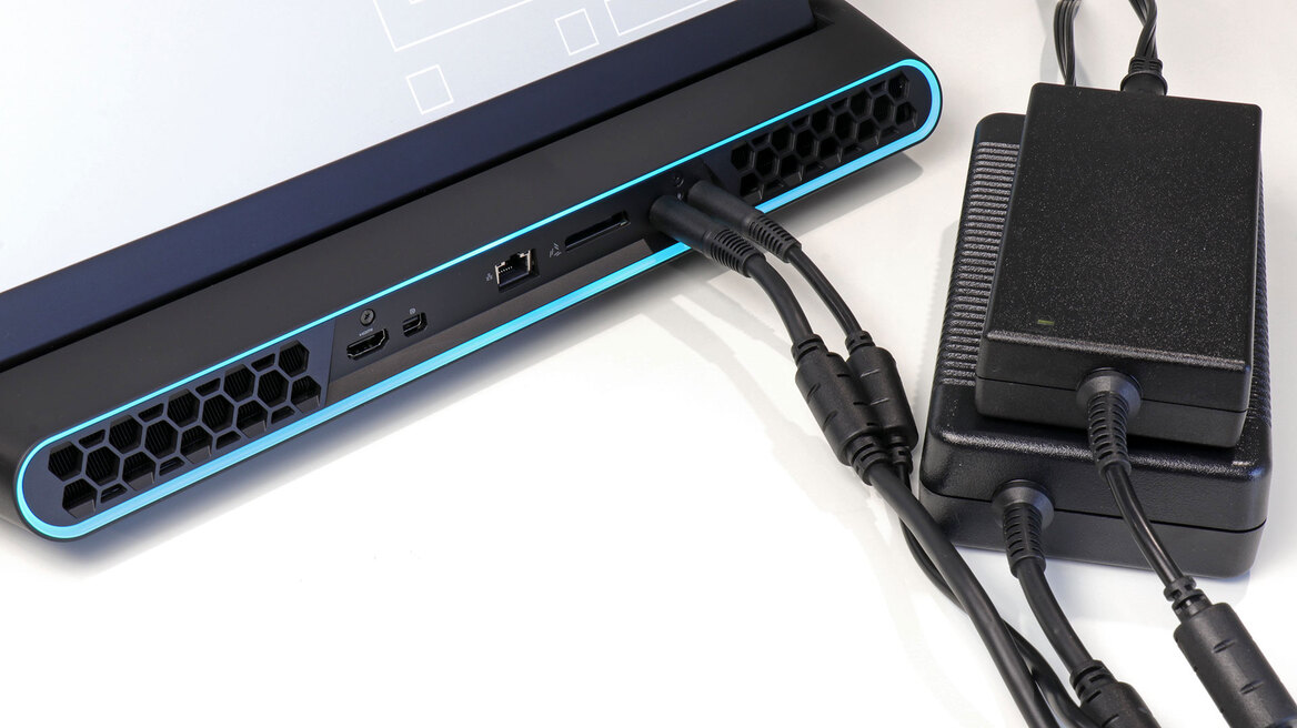 Alienware Area-51m Review With Benchmarks And Teardown