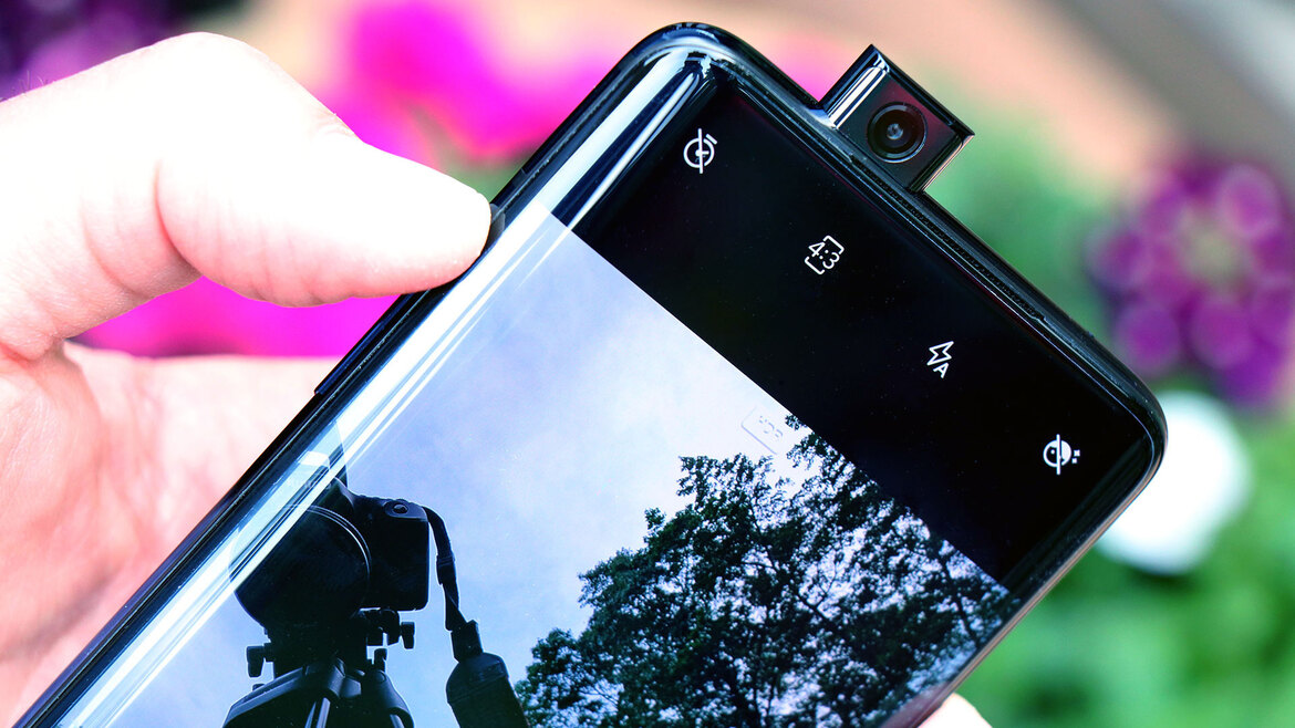 OnePlus 7 Pro Review: Killer Display, Great Performance And Value