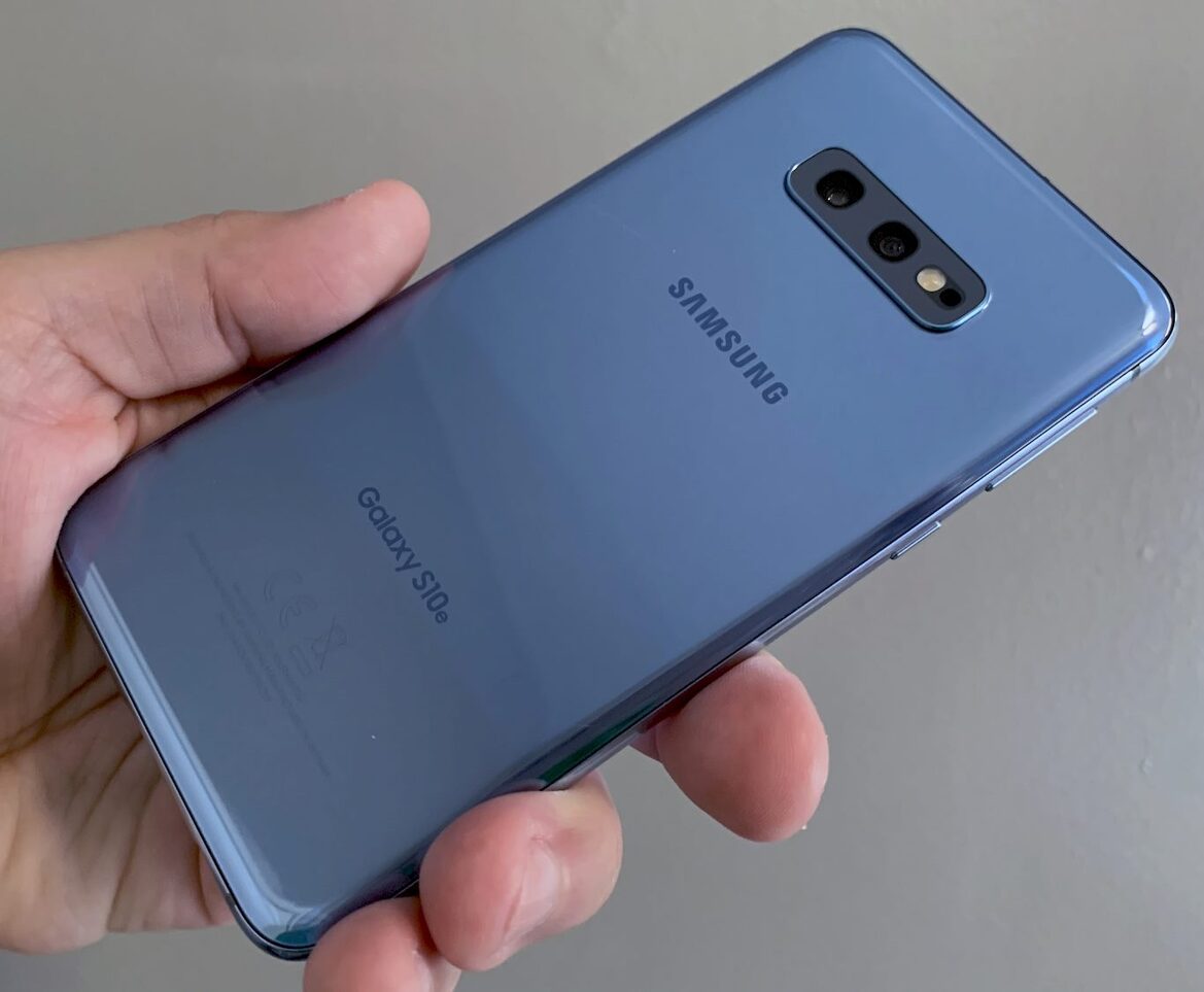 Samsung Galaxy S10e Review: Every Bit A Flagship For Less