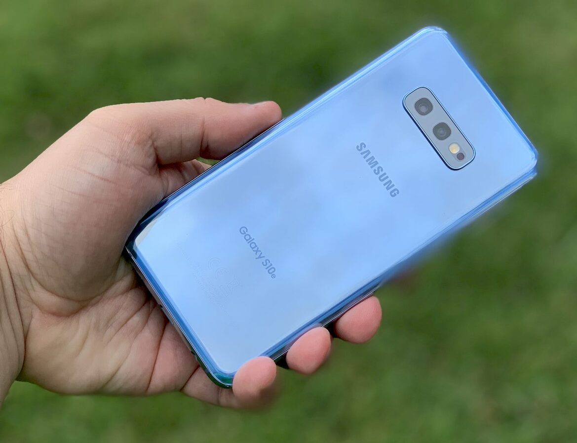 Samsung Galaxy S10e Review: Every Bit A Flagship For Less
