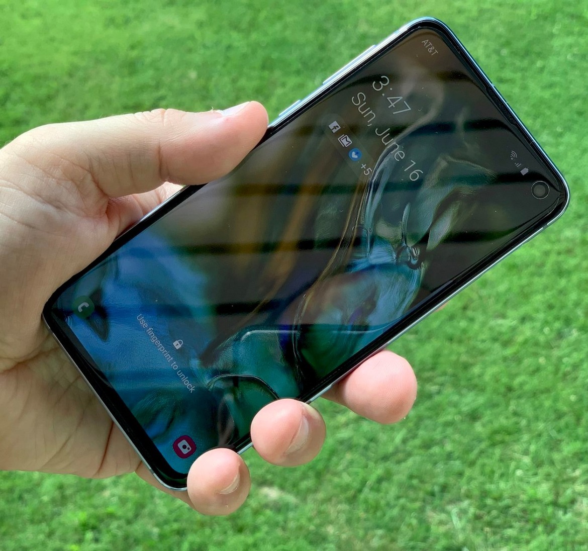 Samsung Galaxy S10e Review: Every Bit A Flagship For Less