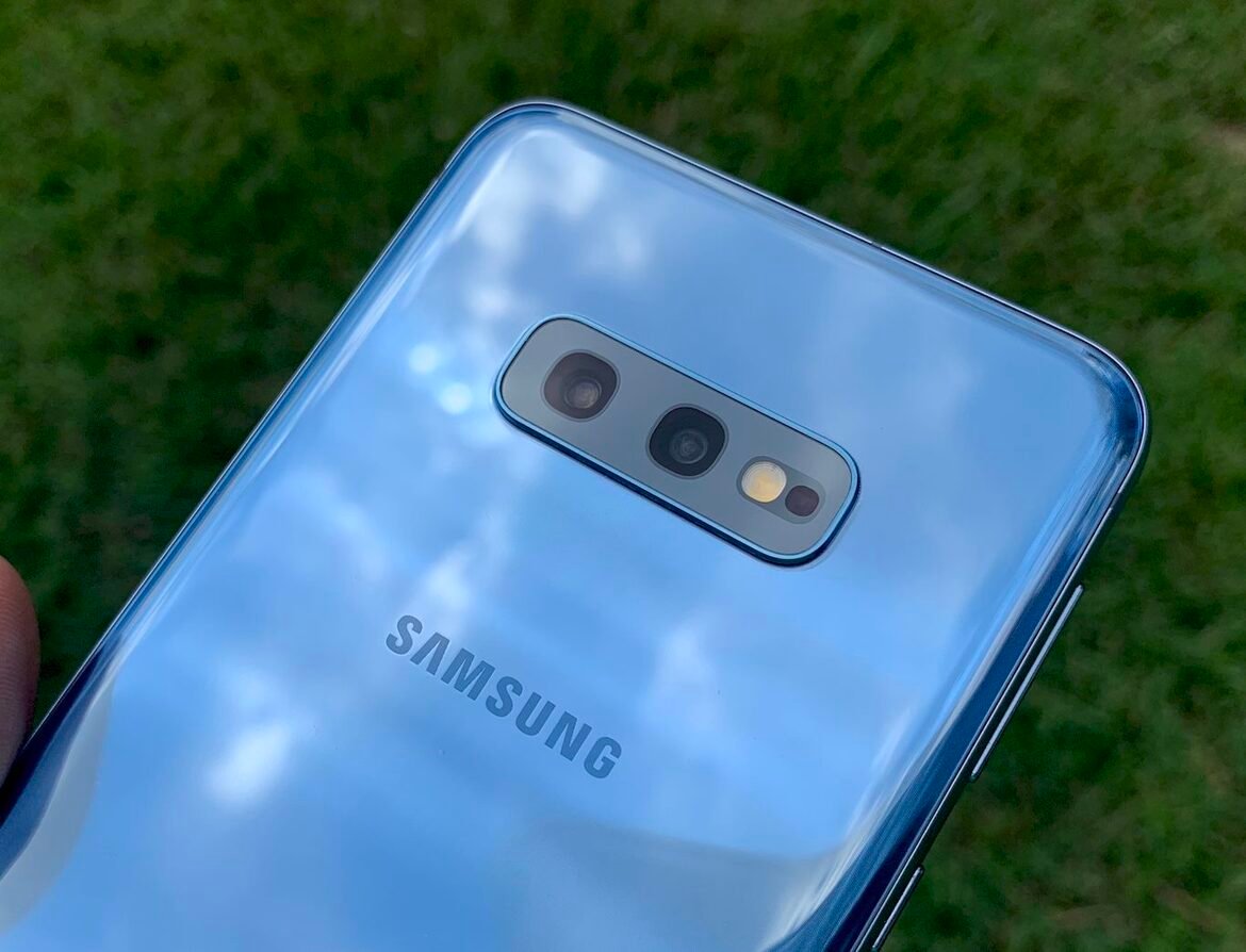 Samsung Galaxy S10e Review: Every Bit A Flagship For Less