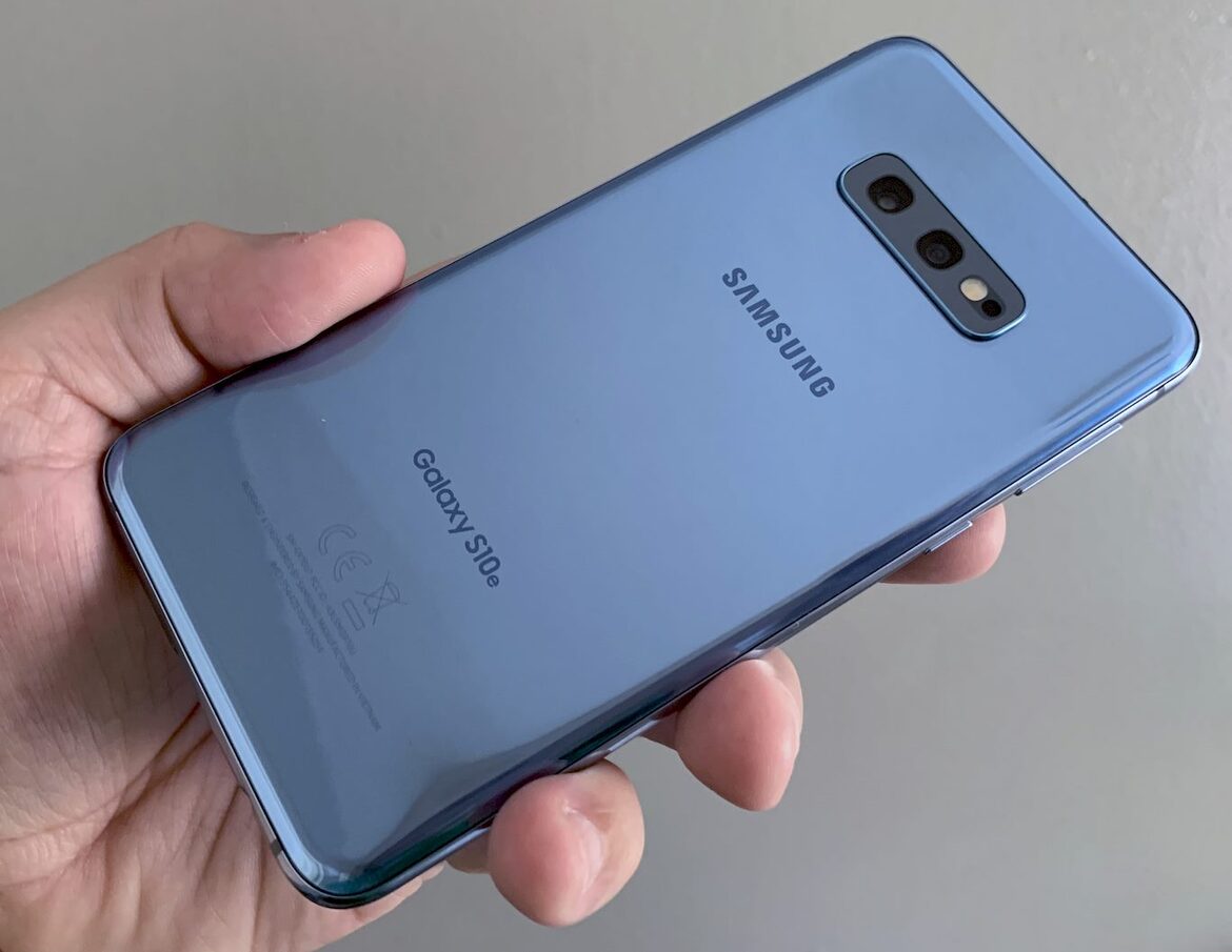 Samsung Galaxy S10e Review: Every Bit A Flagship For Less