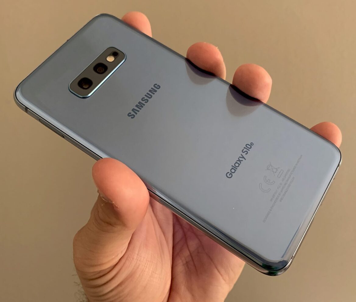 Samsung Galaxy S10e Review: Every Bit A Flagship For Less