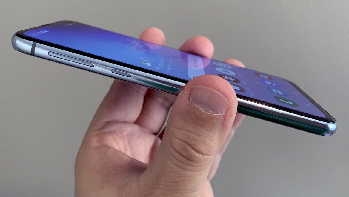 Samsung Galaxy S10e Review: Every Bit A Flagship For Less
