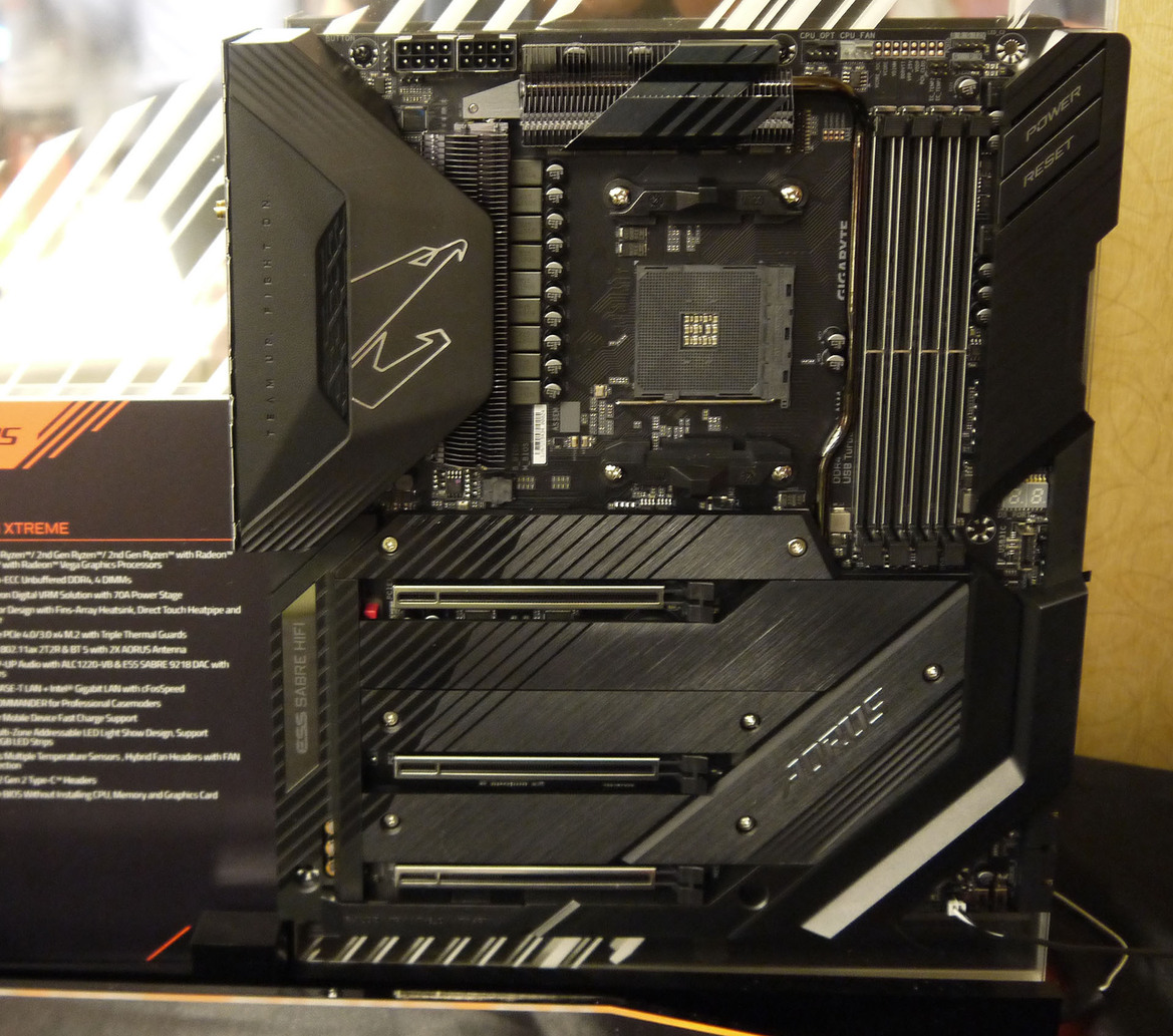 Gigabyte Aorus X570 Motherboard And PCIe 4.0 SSD Preview: Ready To Rock Ryzen 3000