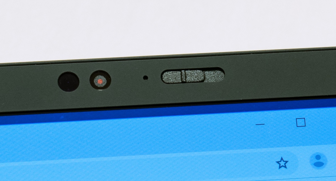Lenovo ThinkPad X1 Carbon Review: Lenovo's 7th Gen Flagship Impresses