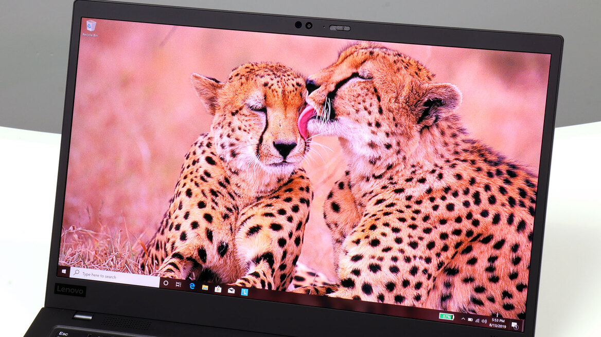 Lenovo ThinkPad X1 Carbon Review: Lenovo's 7th Gen Flagship Impresses