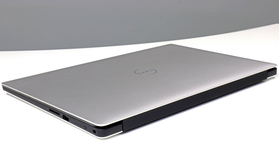 Dell XPS 15 (2019) Review: OLED Display Beauty, 8-Core Beast