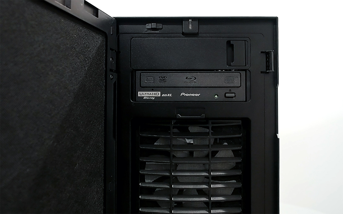 The Killer 32-Core AMD Threadripper Build You'll Love To Hate