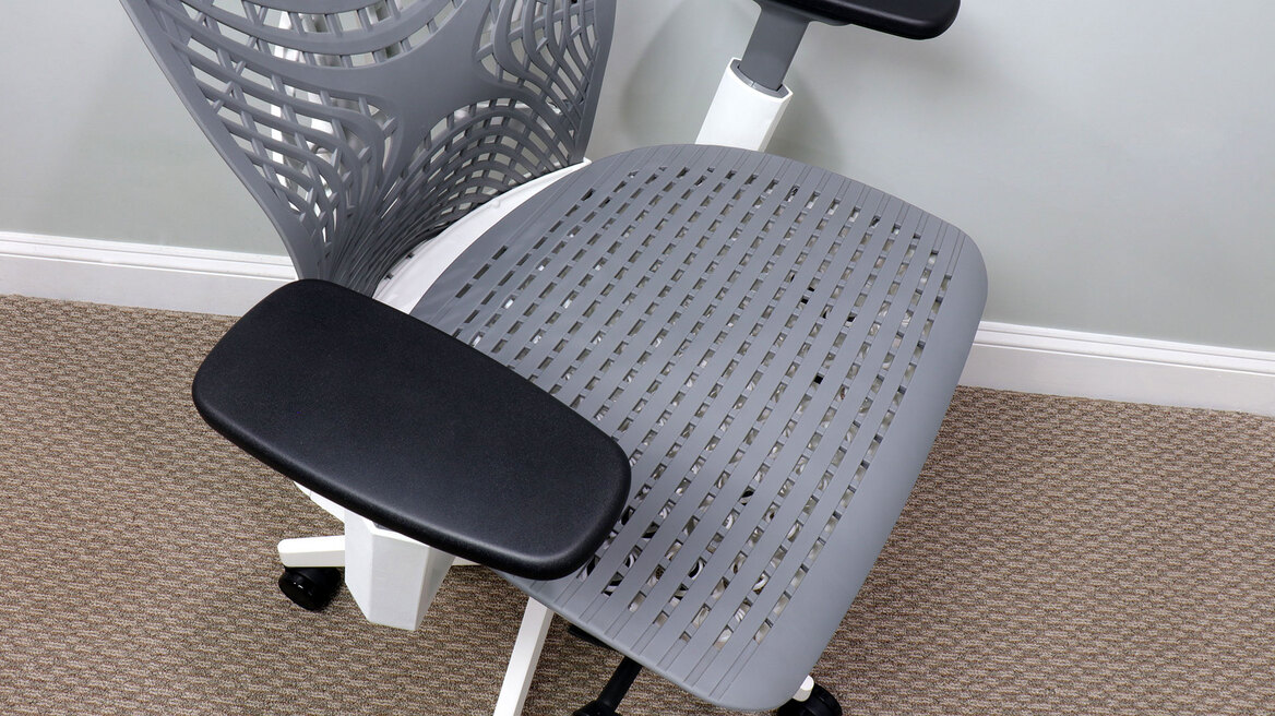 Autonomous Kinn Chair Review: Ergonomic, Unique Materials And Style