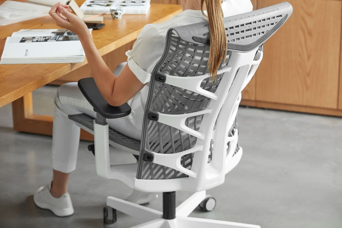 Autonomous Kinn Chair Review: Ergonomic, Unique Materials And Style