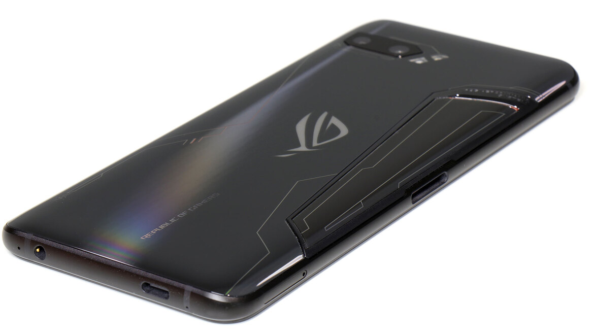 ASUS ROG Phone II Review: A Mobile Gaming And Battery Life Beast