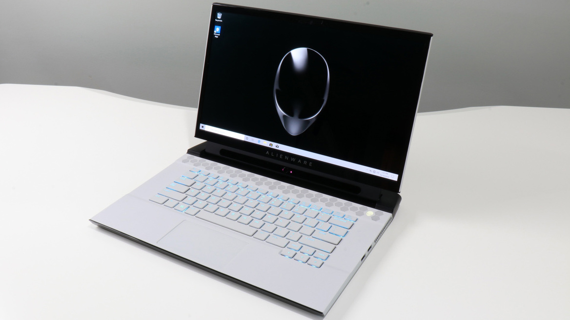 Alienware m15 R2 Review: Beautiful OLED, Beastly Performance