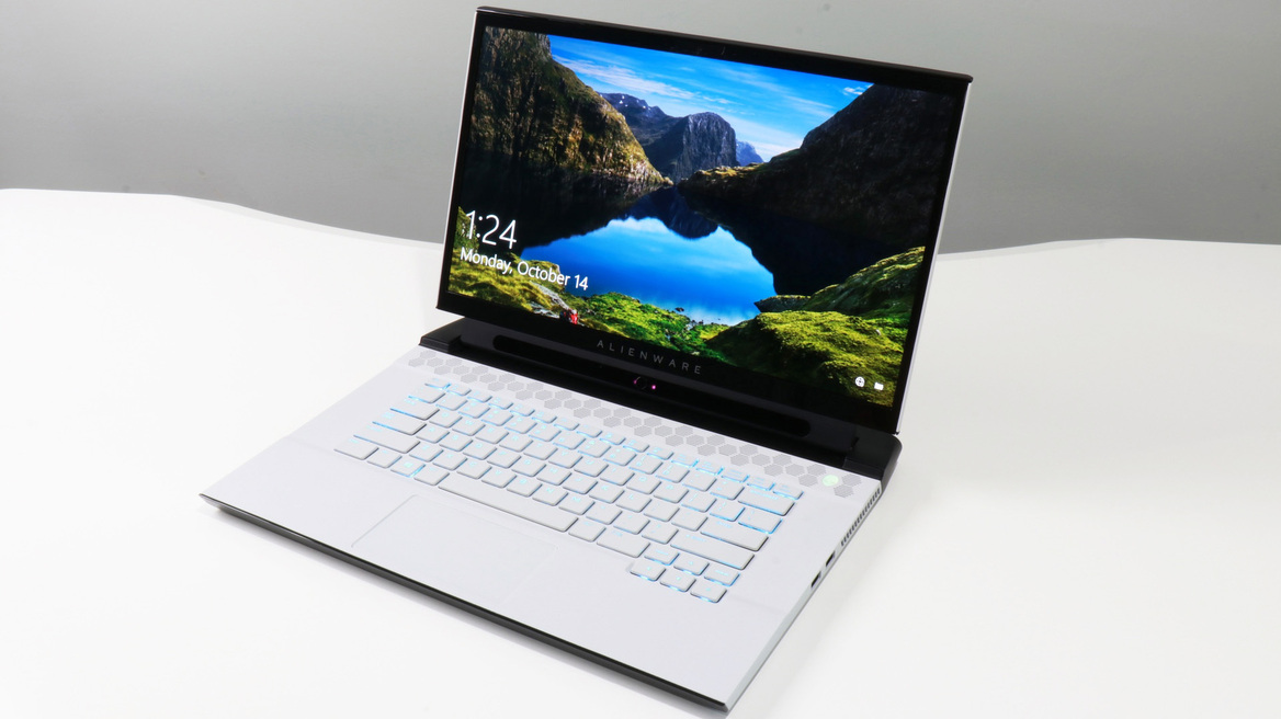 Alienware m15 R2 Review: Beautiful OLED, Beastly Performance