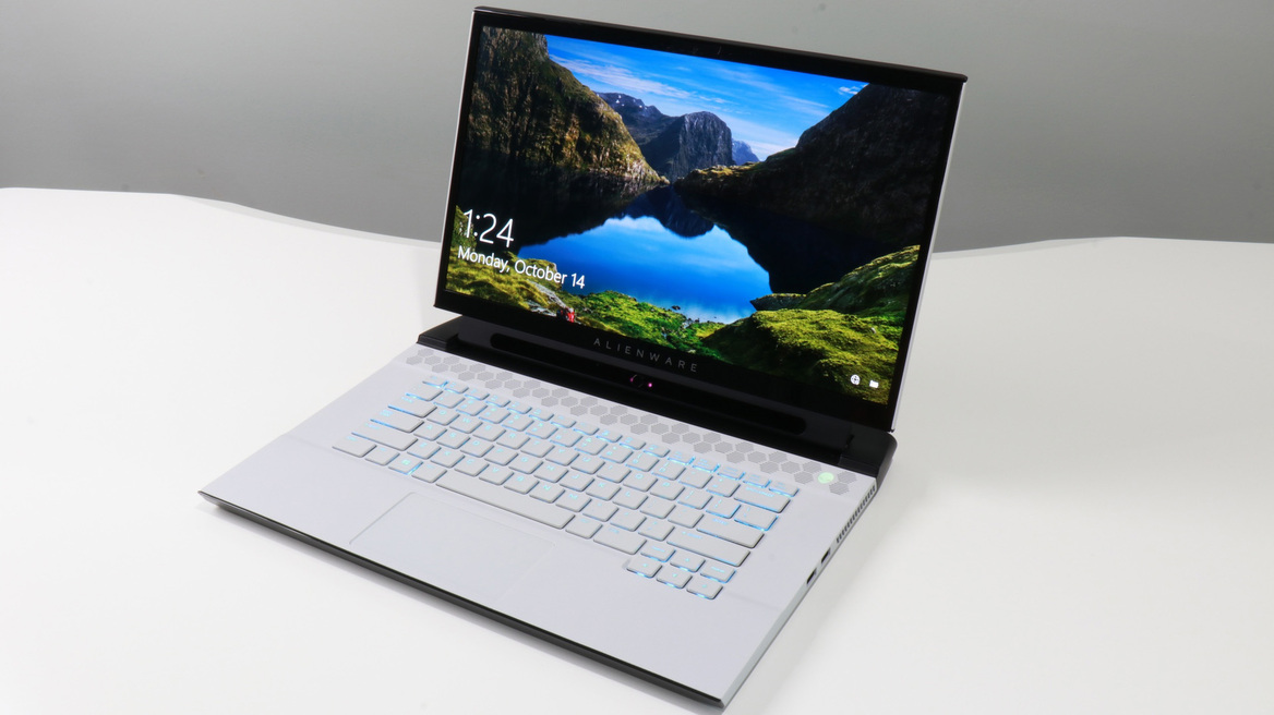 Alienware m15 R2 Review: Beautiful OLED, Beastly Performance