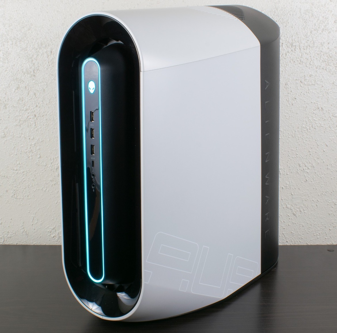 Alienware Aurora R10 Ryzen Edition Review: A 3950X Invasion