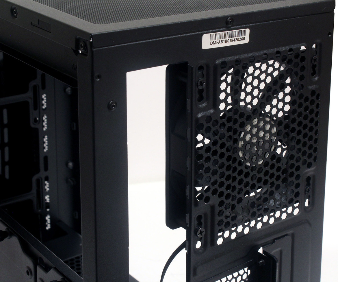 SilverStone Fara B1 Review: An Affordable, Stylish PC Case