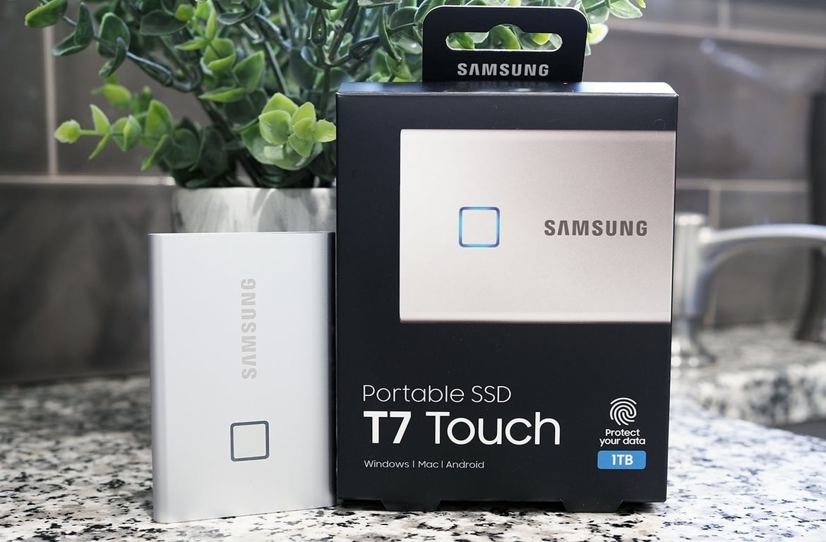 Samsung T7 Touch SSD Review: Fast, Secure Portable Storage
