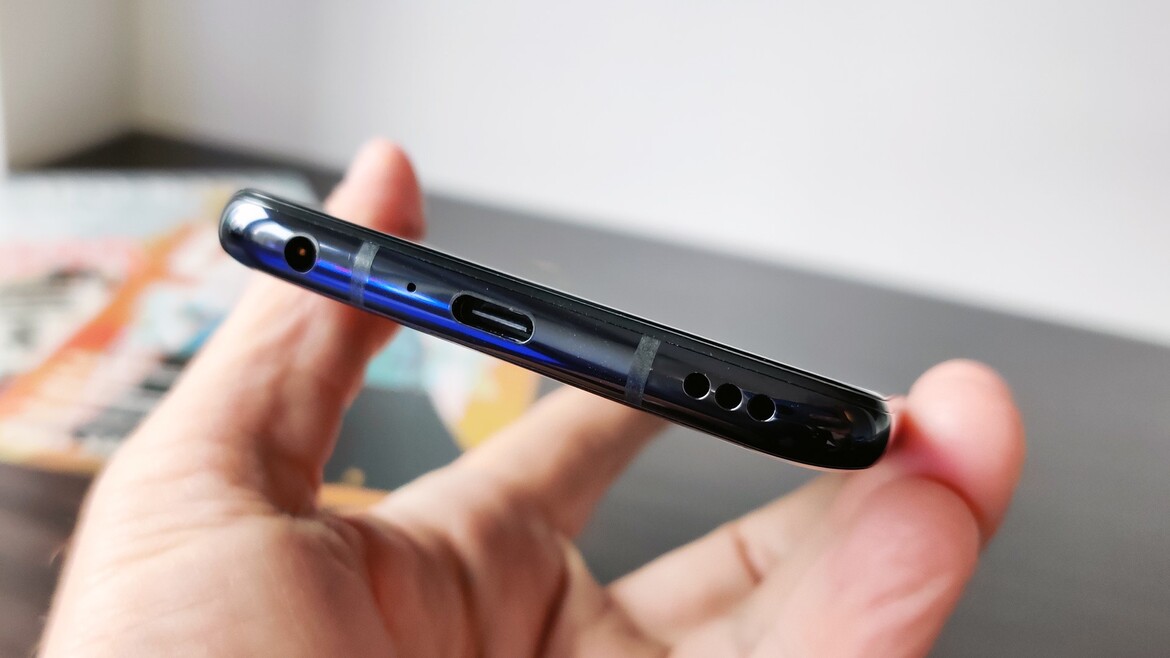 LG G8X ThinQ Review: Dual OLED Screens, Affordable Android