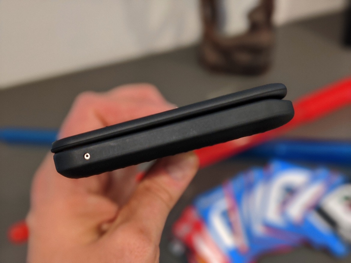 LG V60 ThinQ 5G Review: Dual Display, Almost Flagship