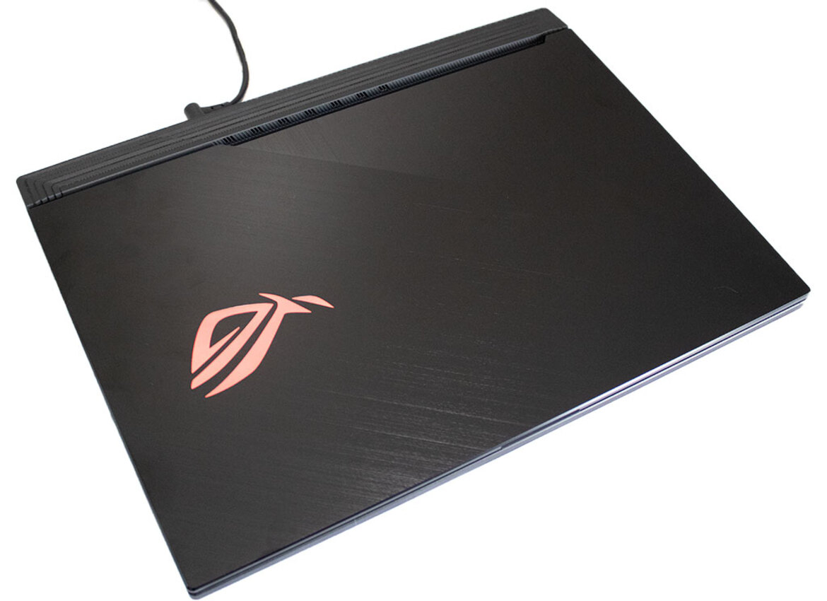 ASUS ROG Strix Hero III Review: A Svelte RTX Gaming Laptop