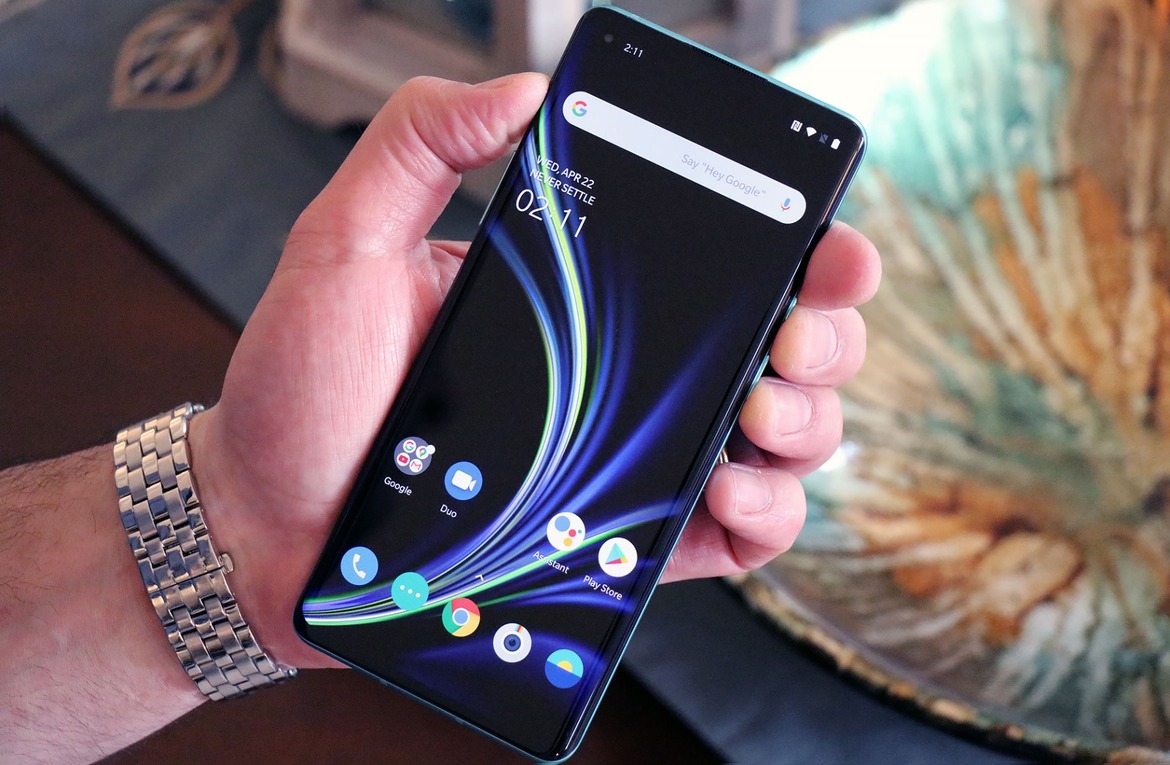 OnePlus 8 Pro And OnePlus 8 Review: Disruptive 5G Flagships