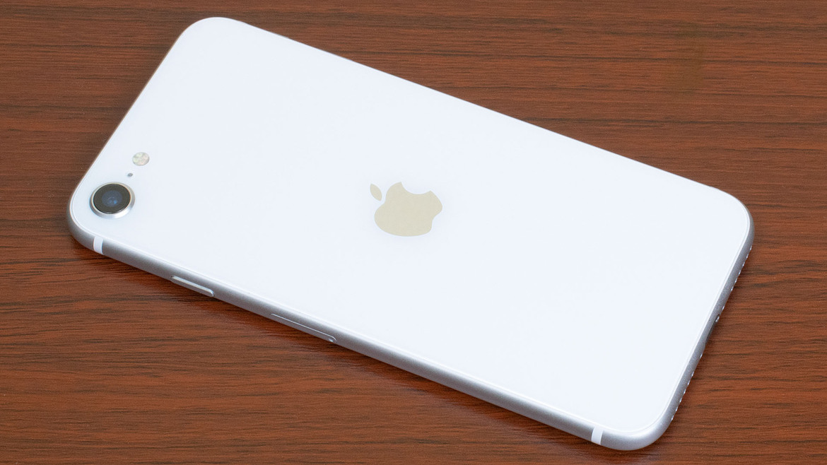 iPhone SE 2020 Review: Apple's Latest Value Play Impresses