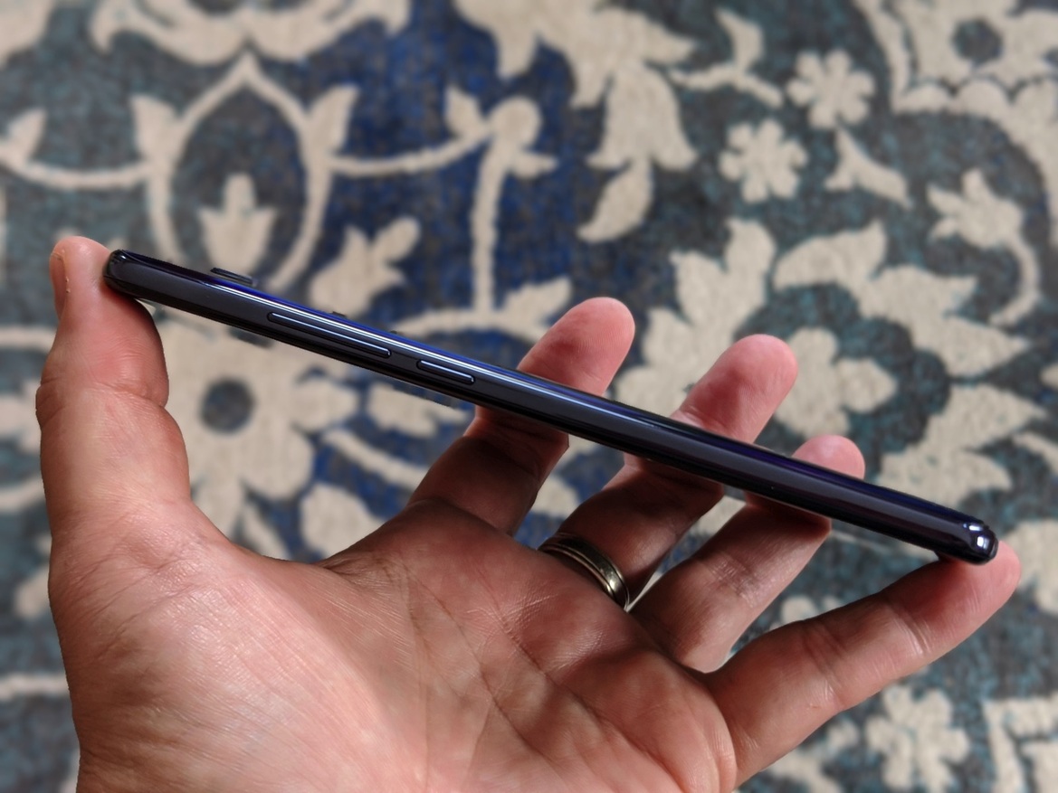 TCL 10 Pro And 10L Review: Sleek, Budget-Friendly Androids