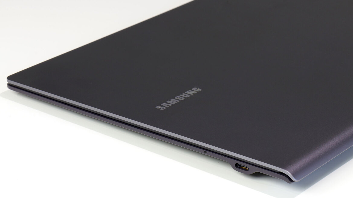 Samsung Galaxy Book S Review: Thin, Sleek, Big Battery Life