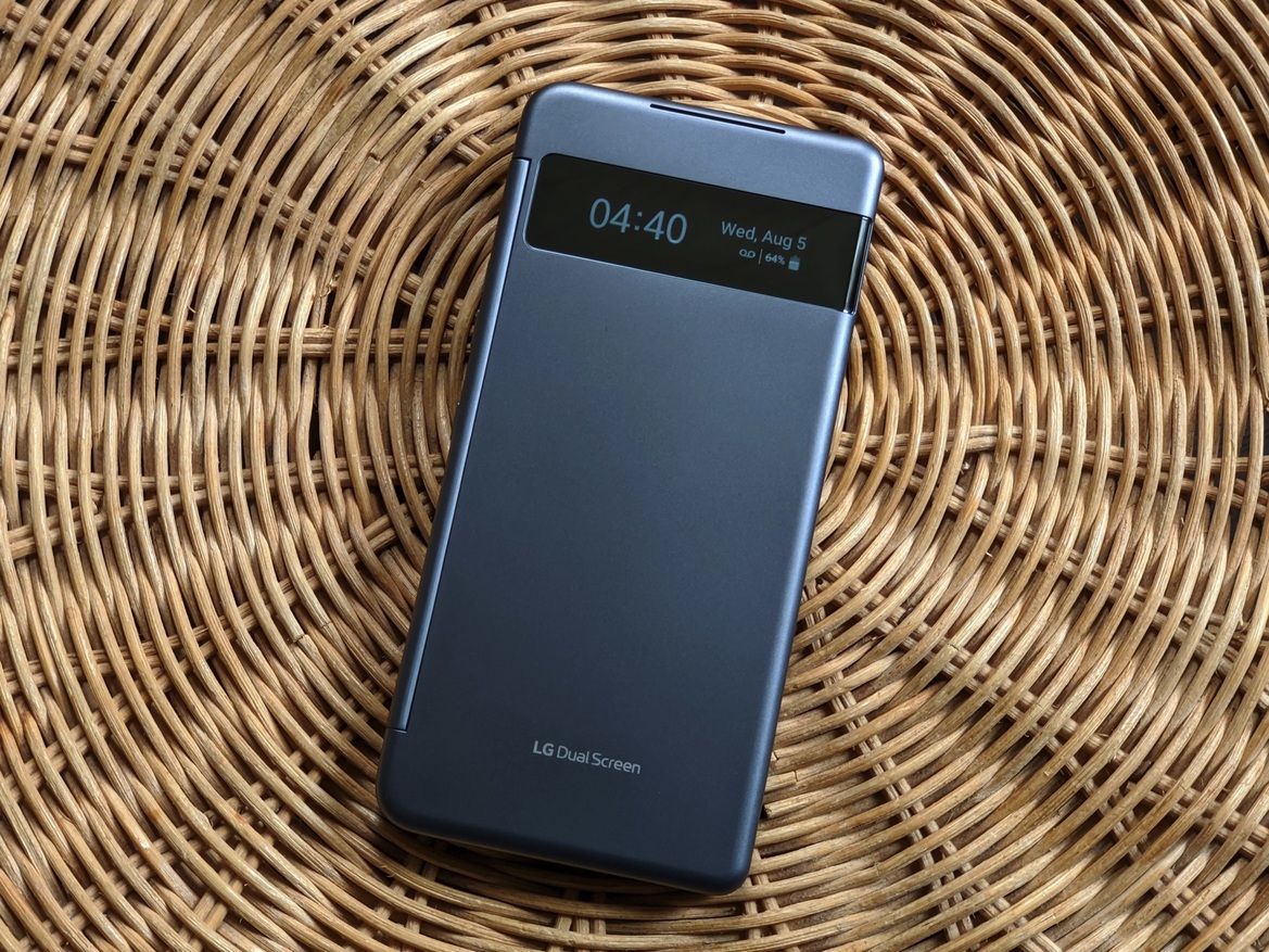 LG Velvet Review: Stylish 5G Phone Lacks Excitement, Brings Value