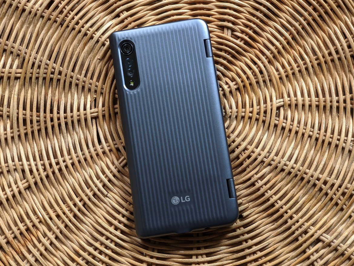 LG Velvet Review: Stylish 5G Phone Lacks Excitement, Brings Value