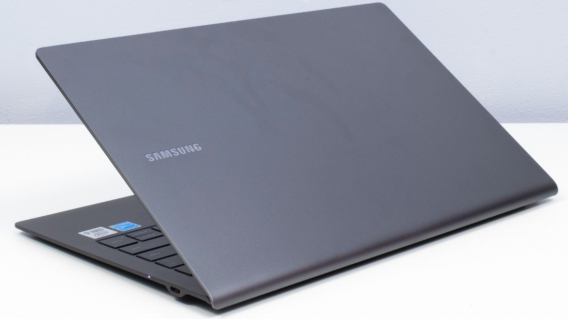 Samsung Galaxy Book S Shoot-Out: Intel Lakefield Vs. Snapdragon 8cx