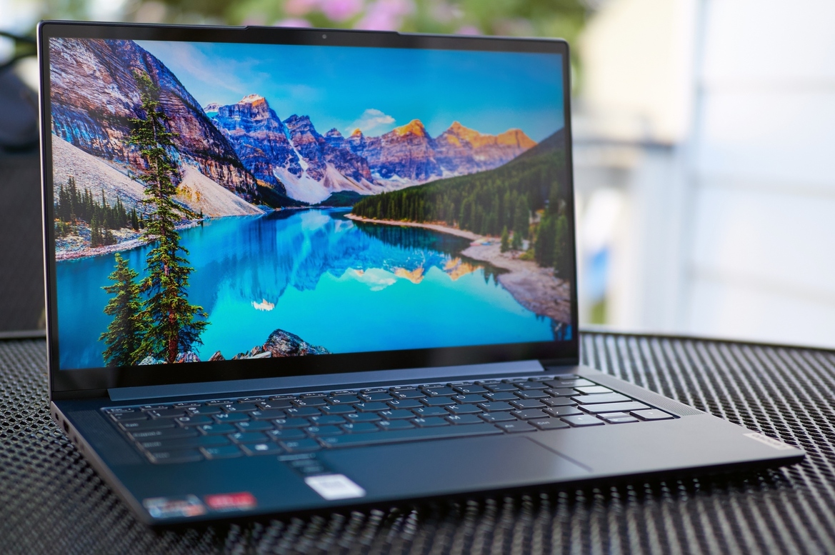 Lenovo IdeaPad Slim 7 Review: Ryzen Powered Thin And Light
