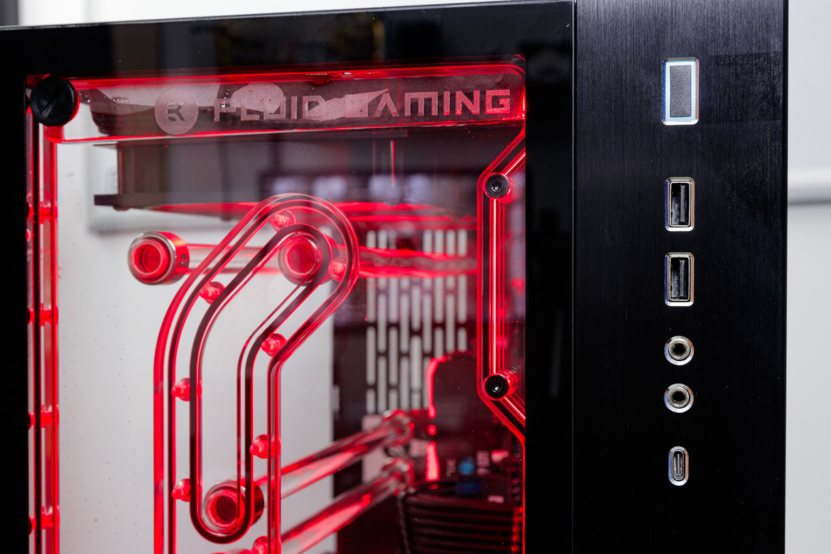 EK Fluid Gaming 270 Conquest Review: Immaculate PC Gaming