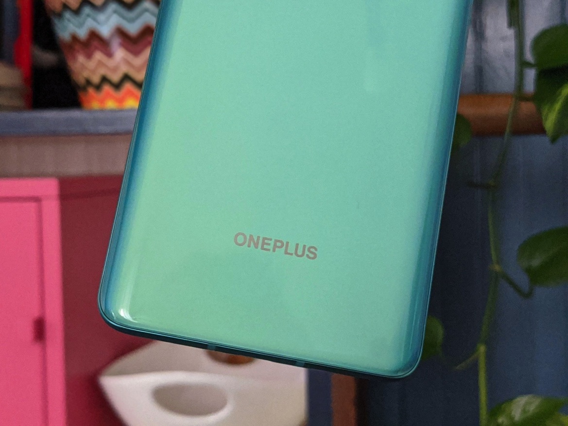 OnePlus 8T Review: A Great 5G Phone In Search Of A Discount