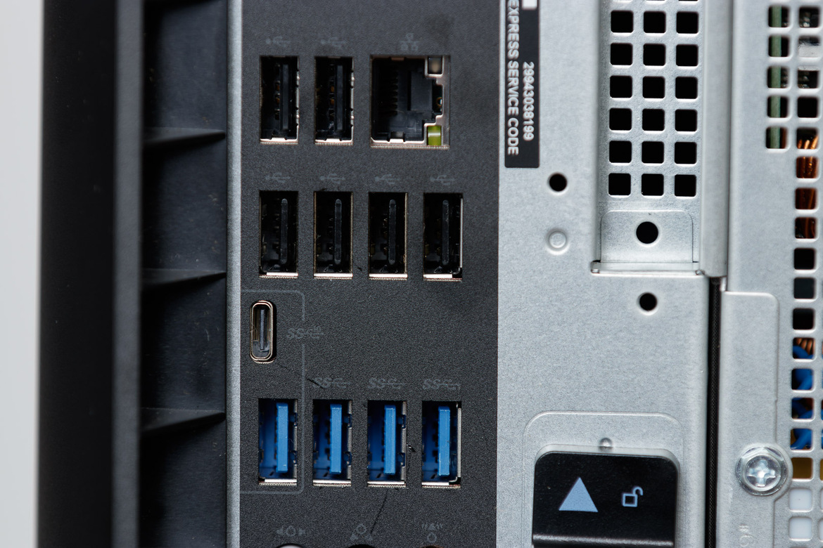 Alienware Aurora R11 Review: Savage RTX 3090 Infused Lifeform