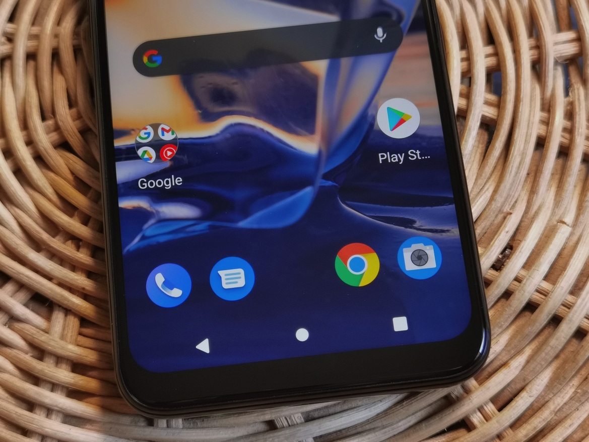 Nokia 8 V 5G UW Review: Too Little, Too Late