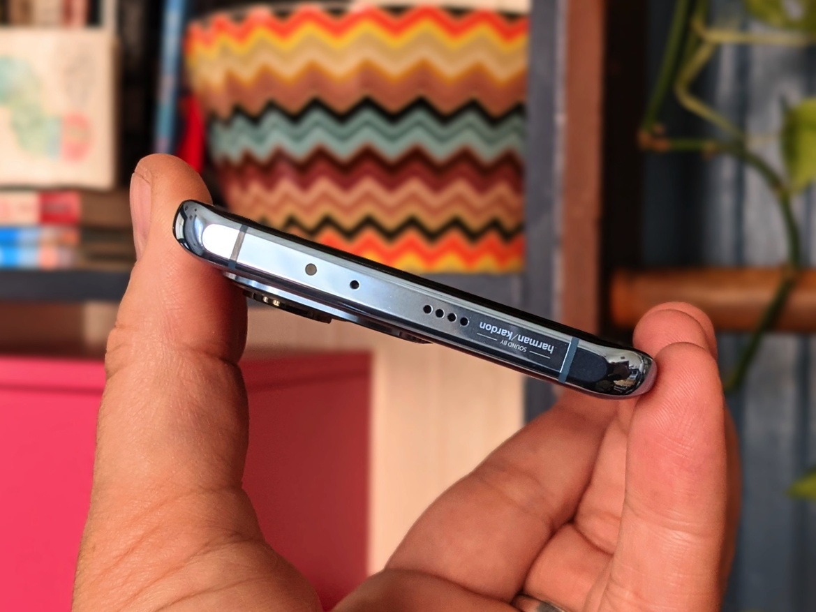 Xiaomi Mi 11 Review: A Loaded, Value-Priced Android Flagship