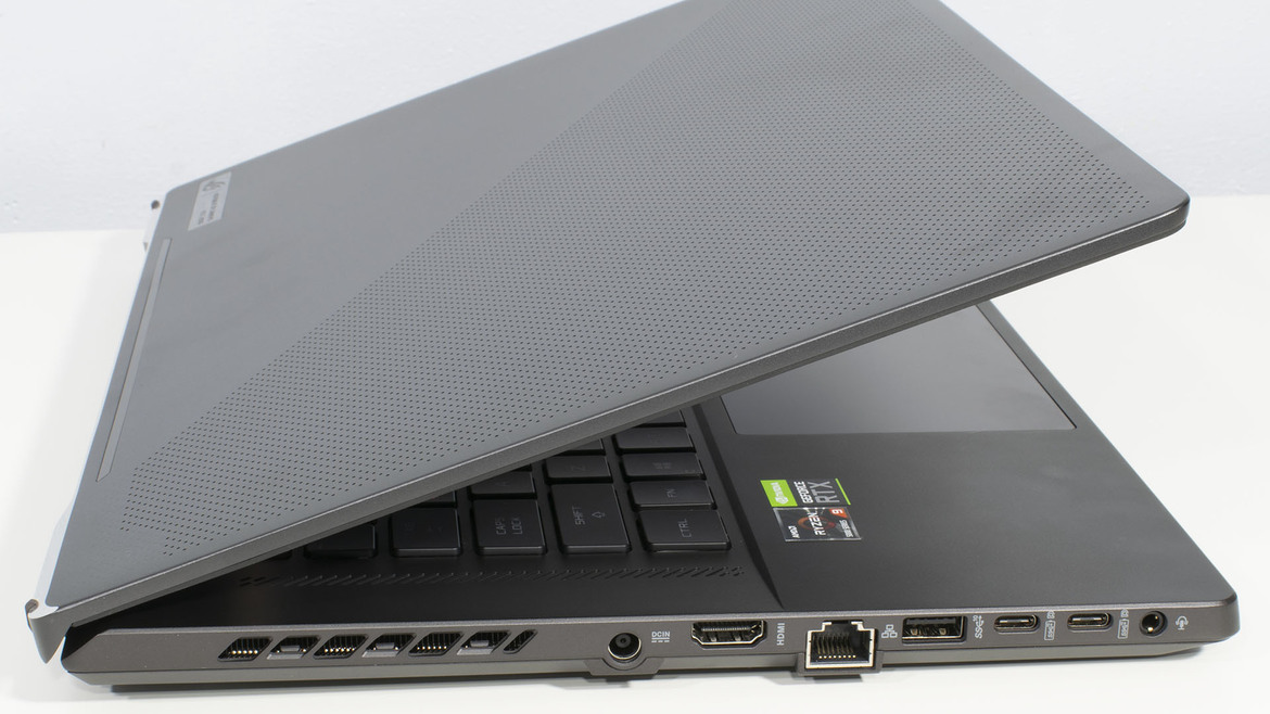 ASUS ROG Zephyrus G15 Review: A Mighty Zen 3 Gaming Laptop