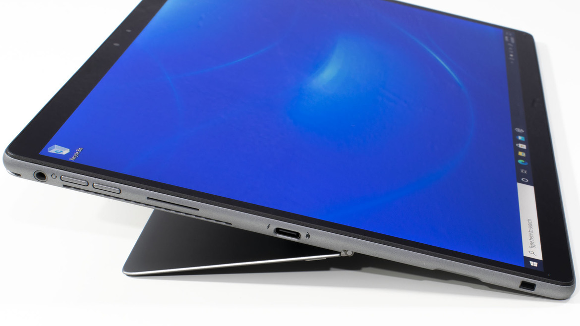 Dell Latitude 7320 Detachable Review: Eclipsing Surface Pro