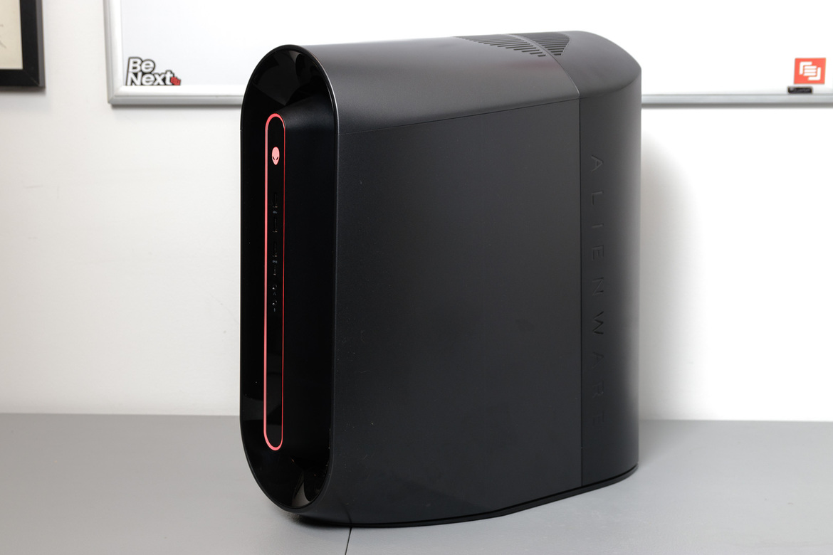 Alienware Aurora Ryzen Edition R10 Review: All-AMD Gaming Value