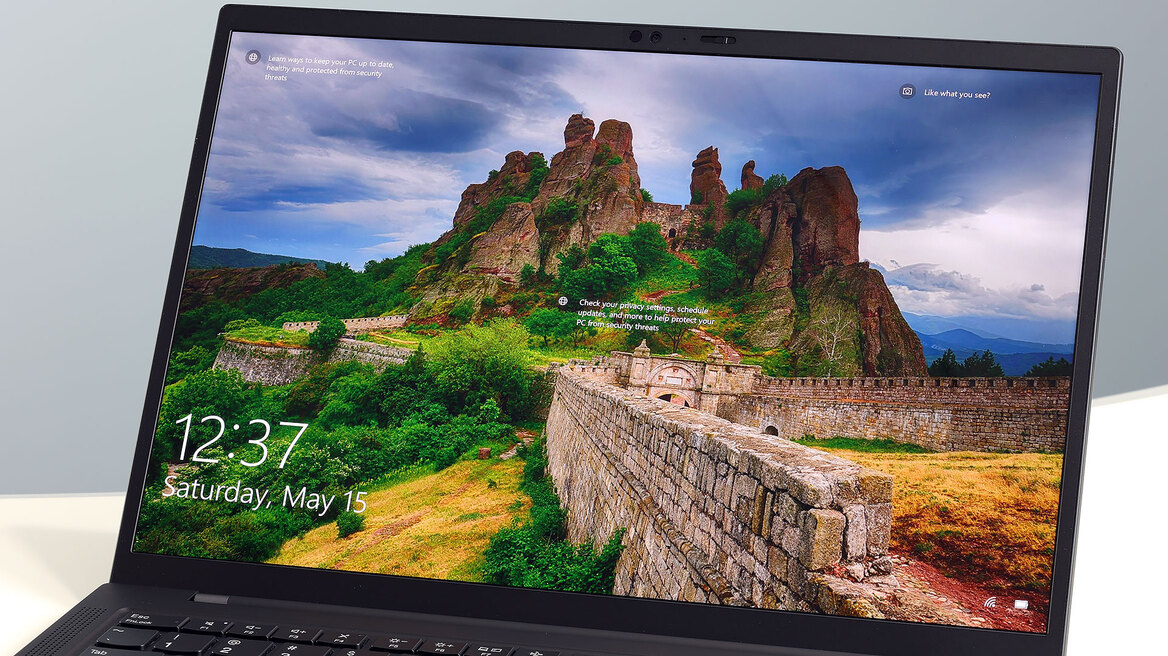 Lenovo ThinkPad X1 Carbon Gen 9 Review: Ultralight Greatness
