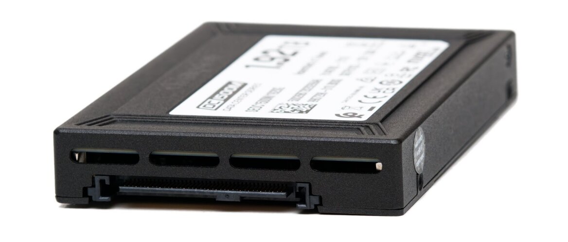 Kingston DC1500M SSD Review: High Endurance NVMe Storage