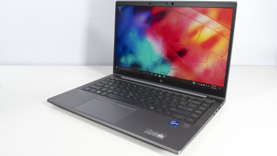 HP ZBook Firefly 14 G8 Review: A Premium Mobile Workstation