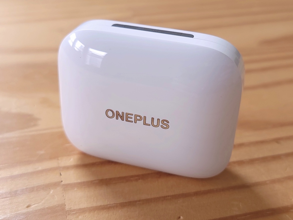 OnePlus Buds Pro Review: Terrific Features, Tunable Sound