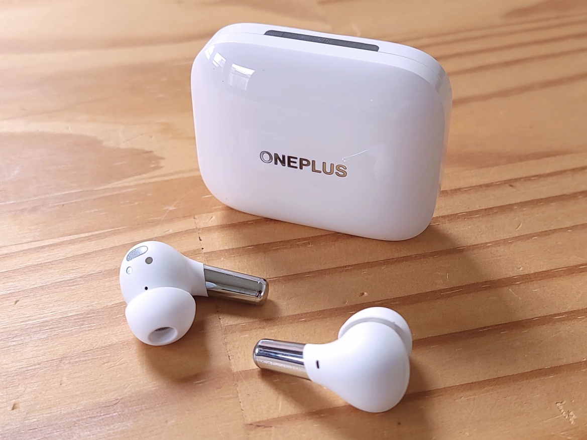 OnePlus Buds Pro Review: Terrific Features, Tunable Sound