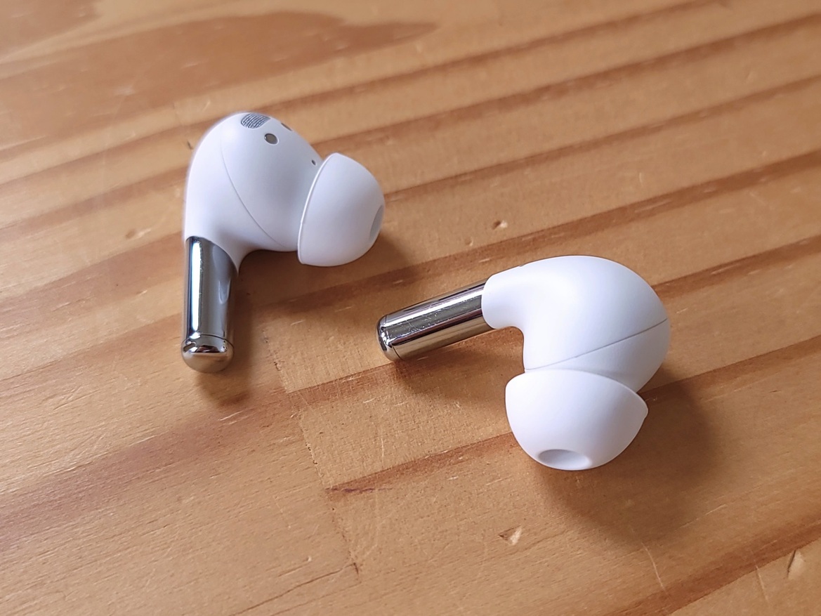 OnePlus Buds Pro Review: Terrific Features, Tunable Sound