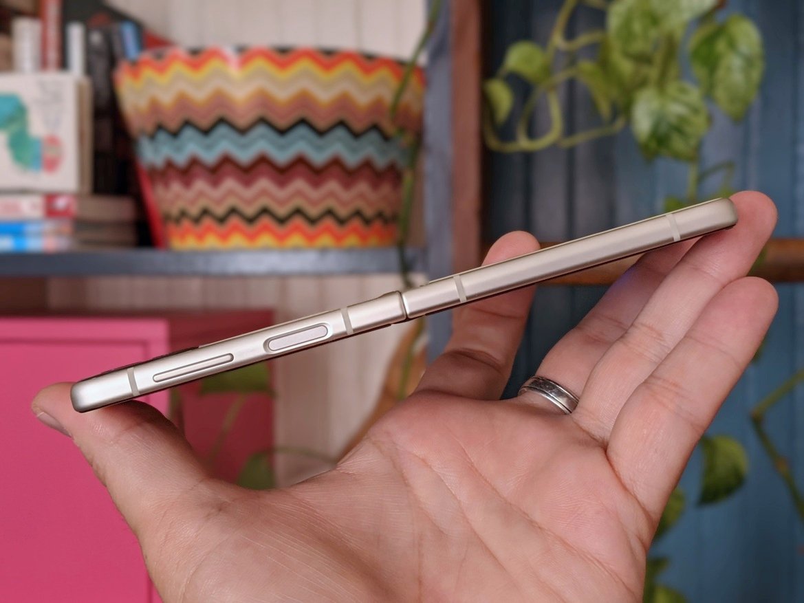 Samsung Galaxy Z Flip3 Review: The Folding Flagship Refined