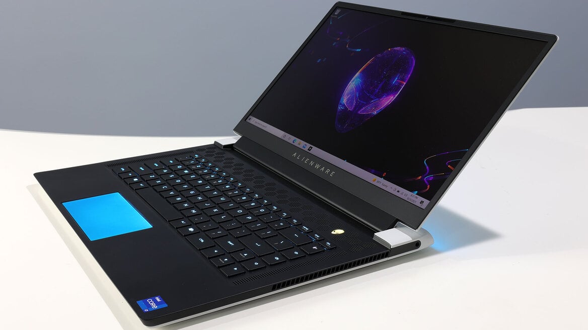 Alienware X15 Gaming Laptop Review: A Svelte Stunner With Caveats